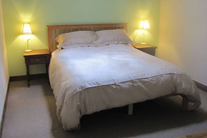 Gîte pour 6 personnes, avec jardin et piscine, animaux acceptés à Dompierre-les-Églises - 2