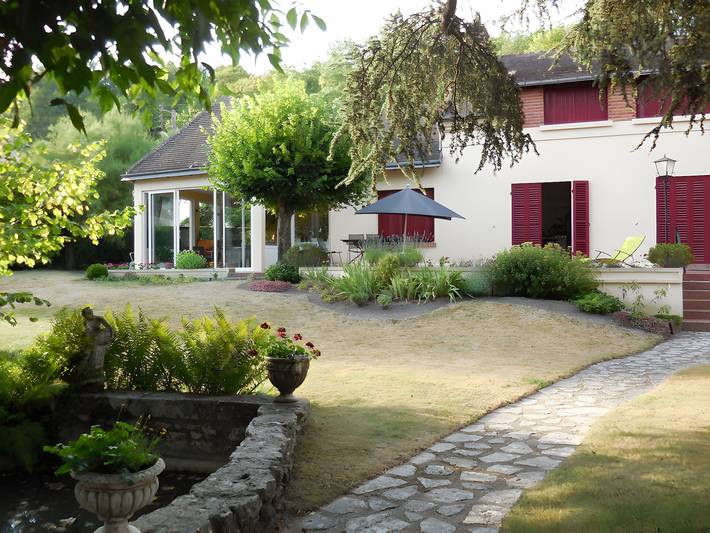 Location de vacances pour 5 personnes, avec jardin à Chissay-en-Touraine