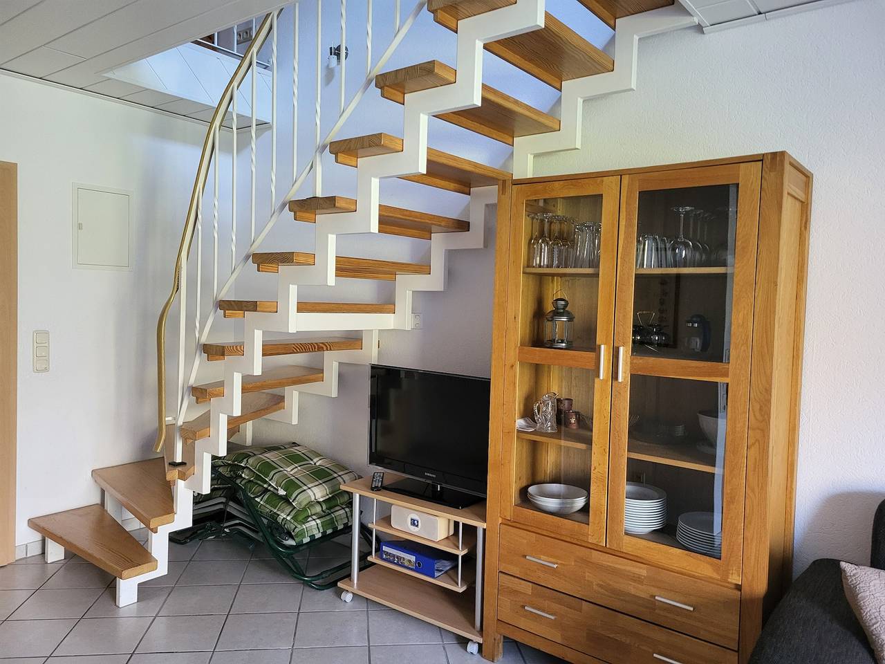 Ganze Wohnung, Fewo 'Frieseneck' mit privater Terrasse und kleinem Garten in Zetel, Nordseeküste