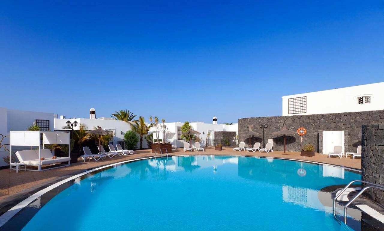 Apartamentos Coloradamar The Home Collection in Playa Blanca, Yaiza