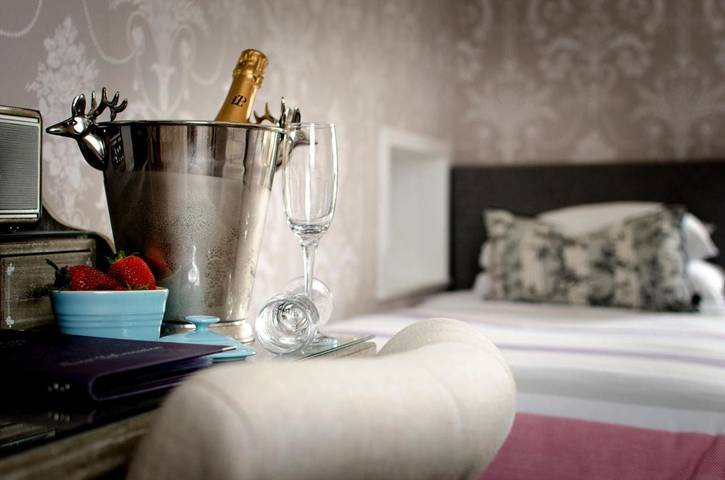 Bed and breakfast for 3 people, with view in Edinburgh