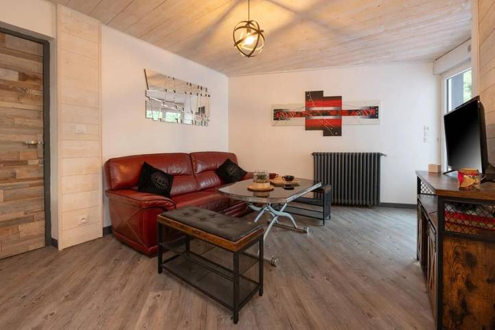 Location de vacances pour 4 personnes, avec jacuzzi ainsi que piscine et jardin, animaux acceptés à Meslan - 3