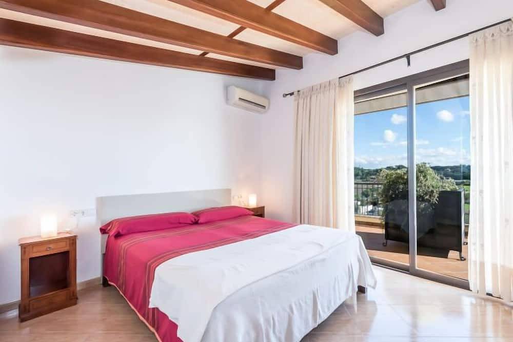 Ses Vistes by Interhome in Sineu, Interior de Mallorca