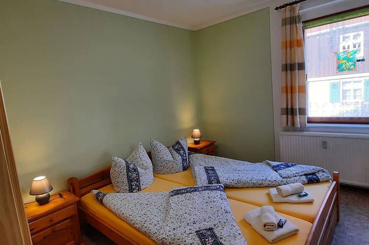 Ferienwohnung für 9 Personen, mit Garten und Pool sowie Balkon, mit Haustier in Rathmannsdorf - 4