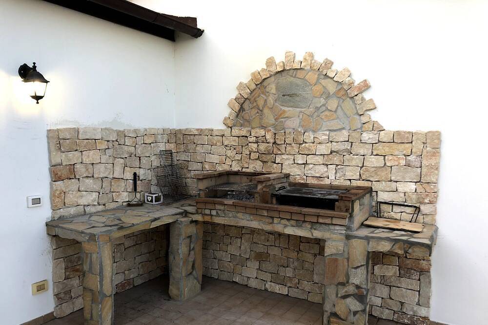 Villa Nemo, Ligurien, perfekter Meerblick und privater Pool, 5 Minuten zum Strand in Riva Ligure, Riviera di Ponente