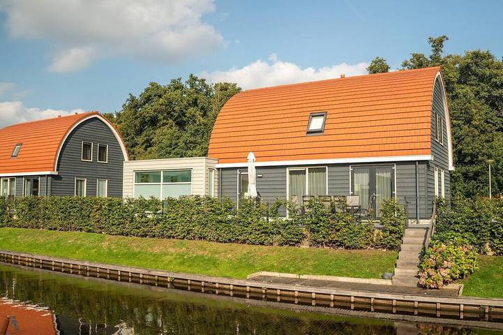 Ferienhaus für 8 Personen, mit Sauna und Terrasse, mit Haustier