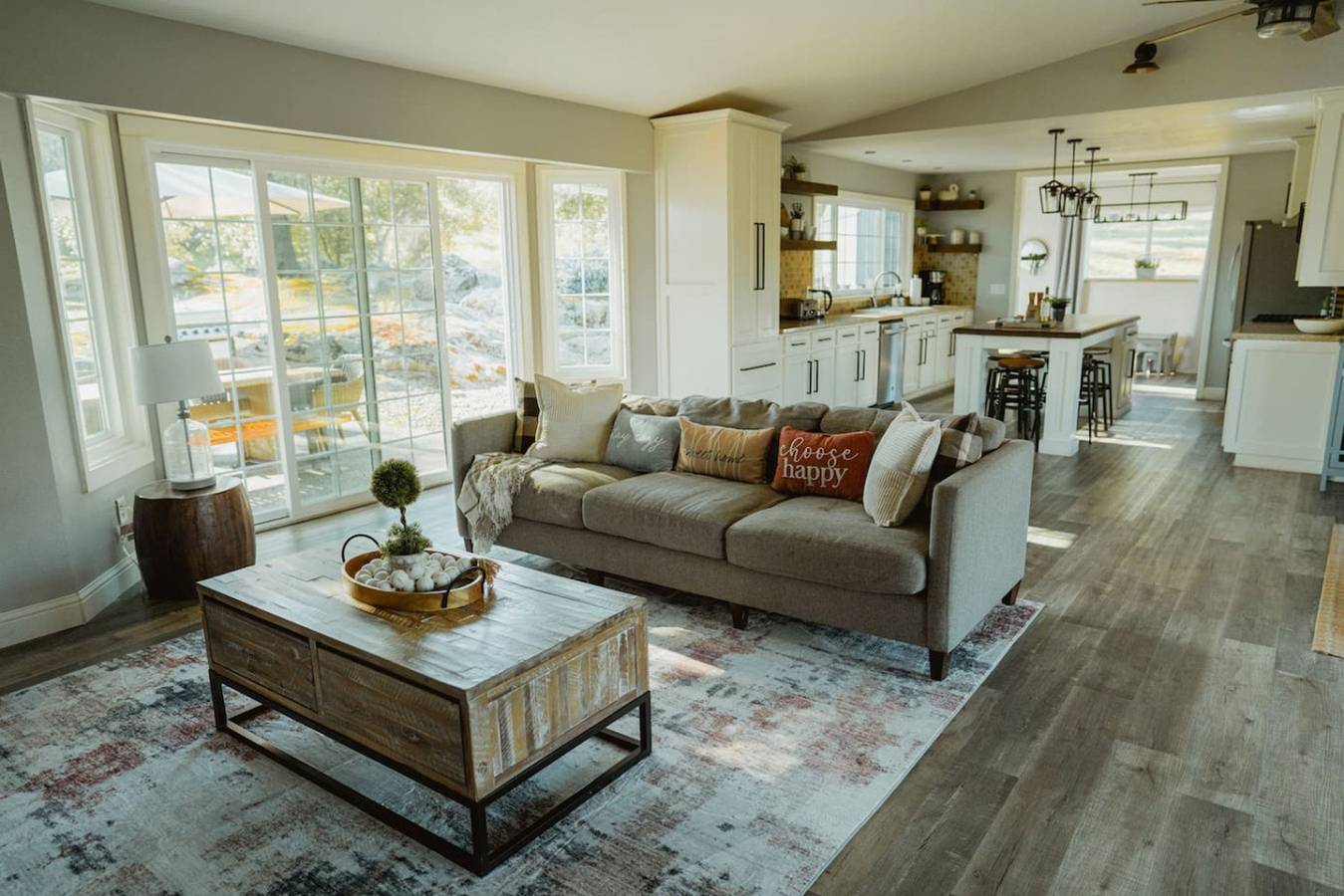 Serene Family Retreat with Hottub by Casa Oso in Madera County