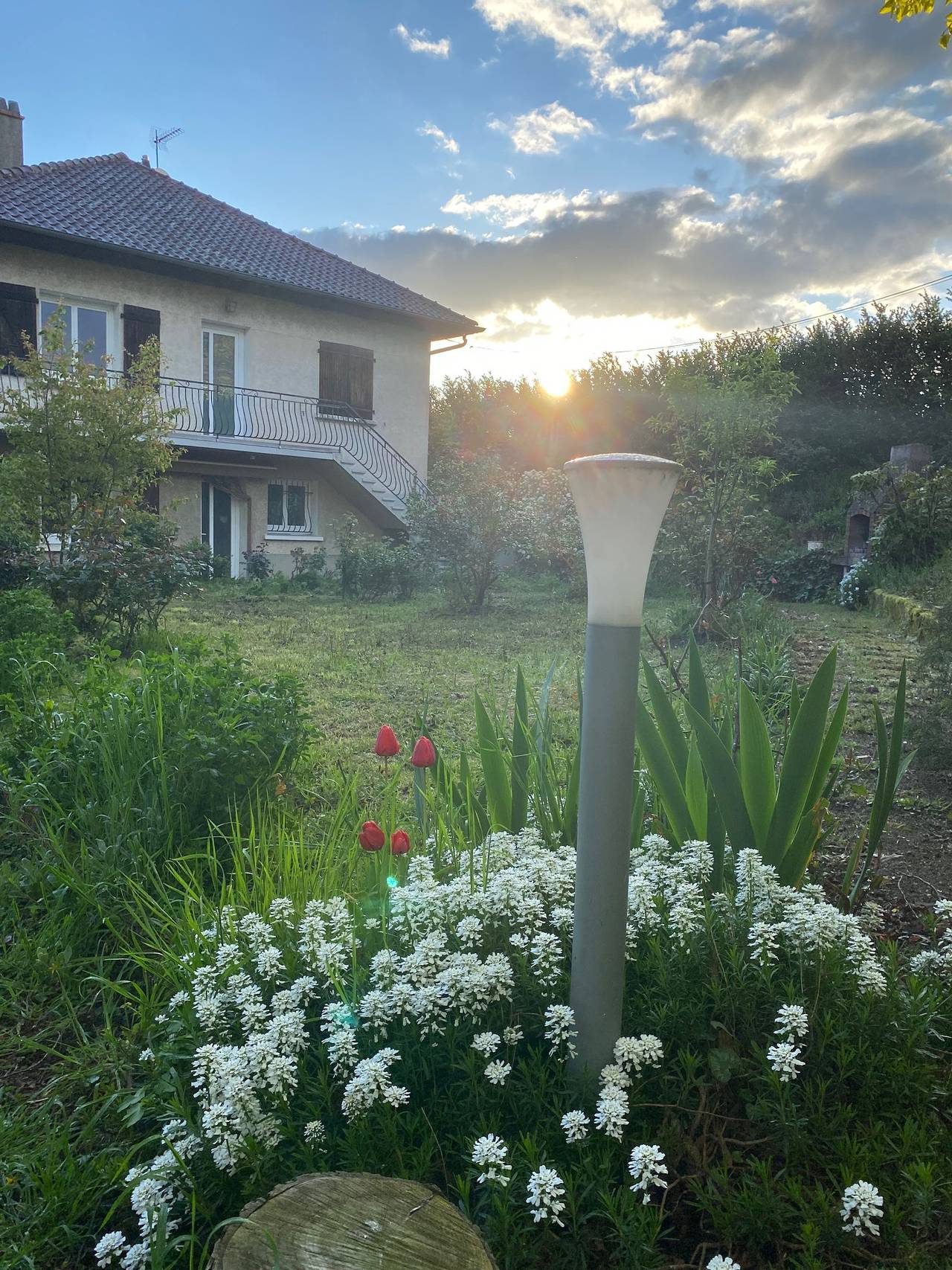 Maison "Chalet Echalas" avec terrasse privée, jardin privé et Wi-Fi in Échalas, Parc Naturel Régional du Pilat
