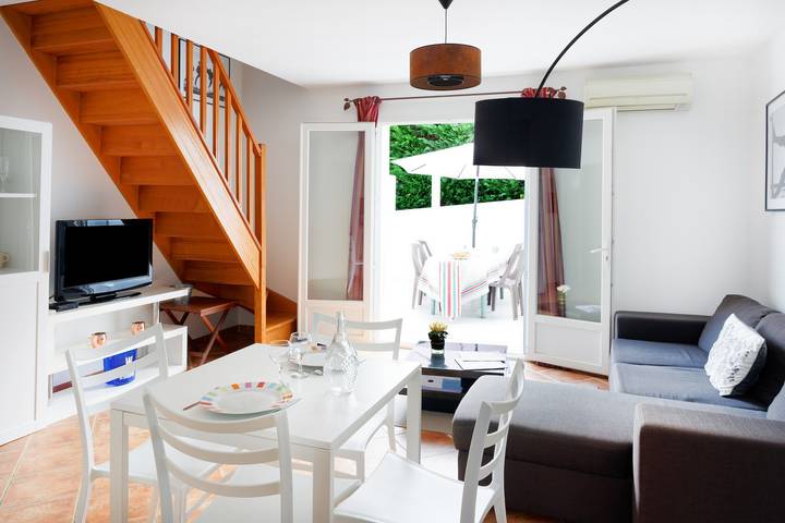 Ganze Wohnung, 2-Sterne-Apartment im Baskenland, 4 km vom Strand, mit Terrasse in Ahetze, Bayonne und Umgebung