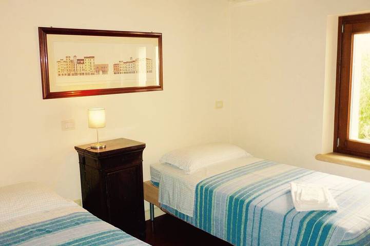 Gîte pour 5 personnes, avec jardin et piscine à Colognola ai Colli - 3