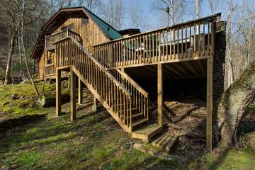 Log Cabin for 10 Guests in Blue Ridge Mountains, North Carolina, Picture 3