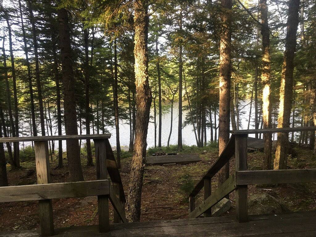 Abgeschieden, Off-Grid, Hundefreundliche Hütte am unberührten See in Washington County (Maine)