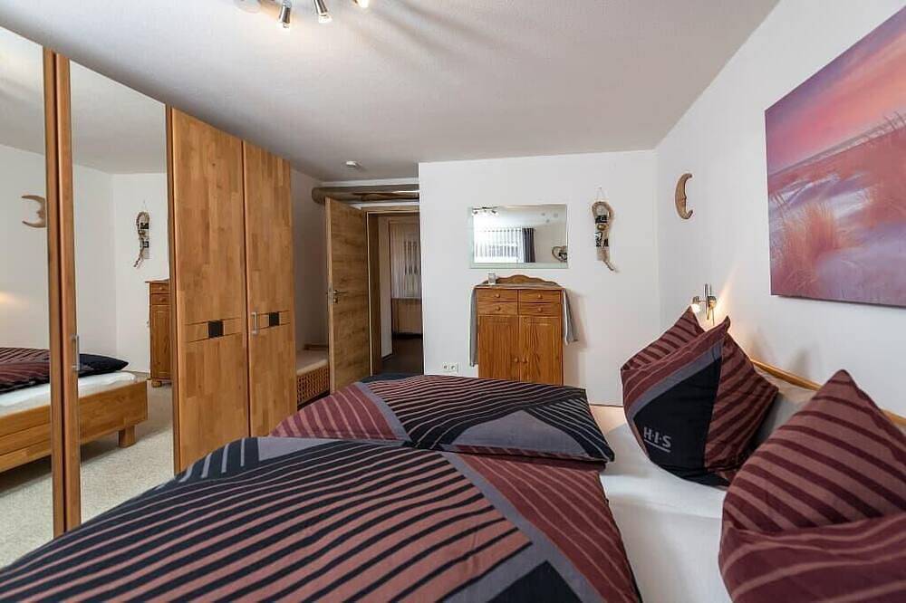 Ganze Wohnung, Liebevoll eingerichtete Ferienwohnung mit moderner Ausstattung und Terrasse in Pleystein, Naturpark Nördlicher Oberpfälzer Wald