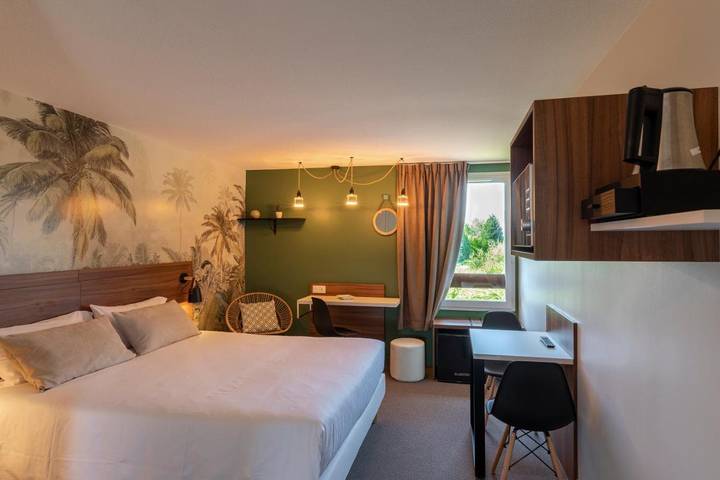 Hôtel pour 3 personnes, avec jardin