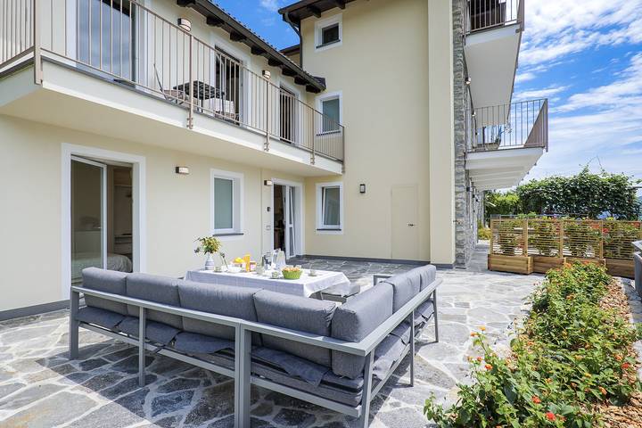 Ferienwohnung für 5 Personen, mit Ausblick und Terrasse sowie Seeblick und Garten in Cannero Riviera - 4
