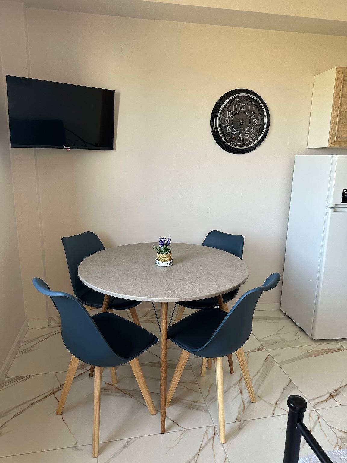 Ganze Wohnung, Pegasus Apartment mit Meerblick, 10 Min. zu Fuß zum Chiona, 2 Klimaanlagen, Wlan & Parkplatz in Vai Strand, Lasithi