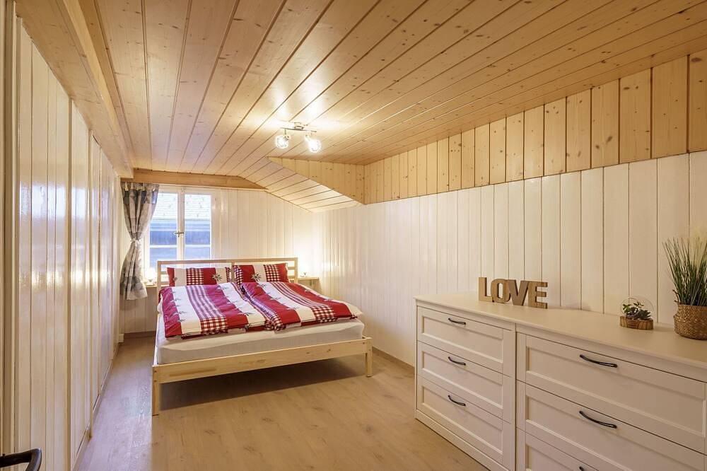 Ganze Wohnung, Family Apartment in Brienz, Berner Oberland