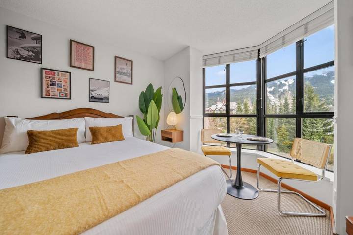 Vakantiewoning voor 2 personen, with sauna and terras as well as zwembad and whirlpool in Whistler