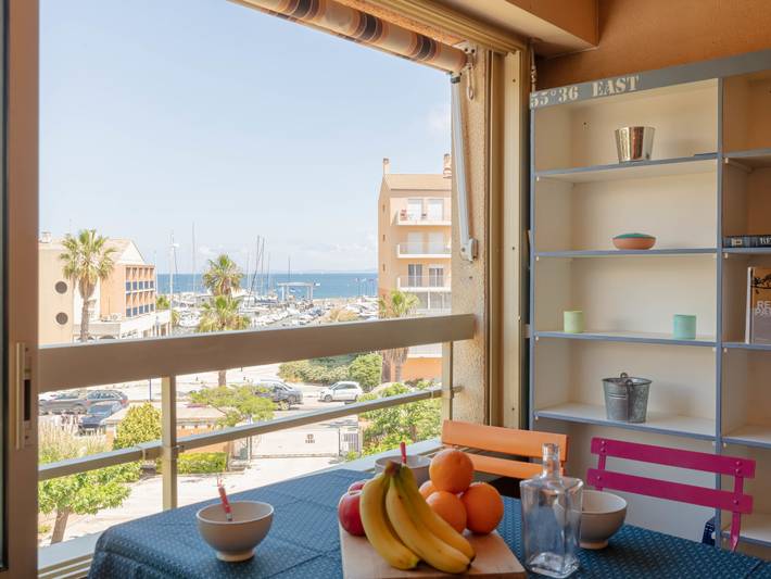 Ferienwohnung für 4 Personen, mit Balkon und Terrasse sowie Garten in Hyeres - 3