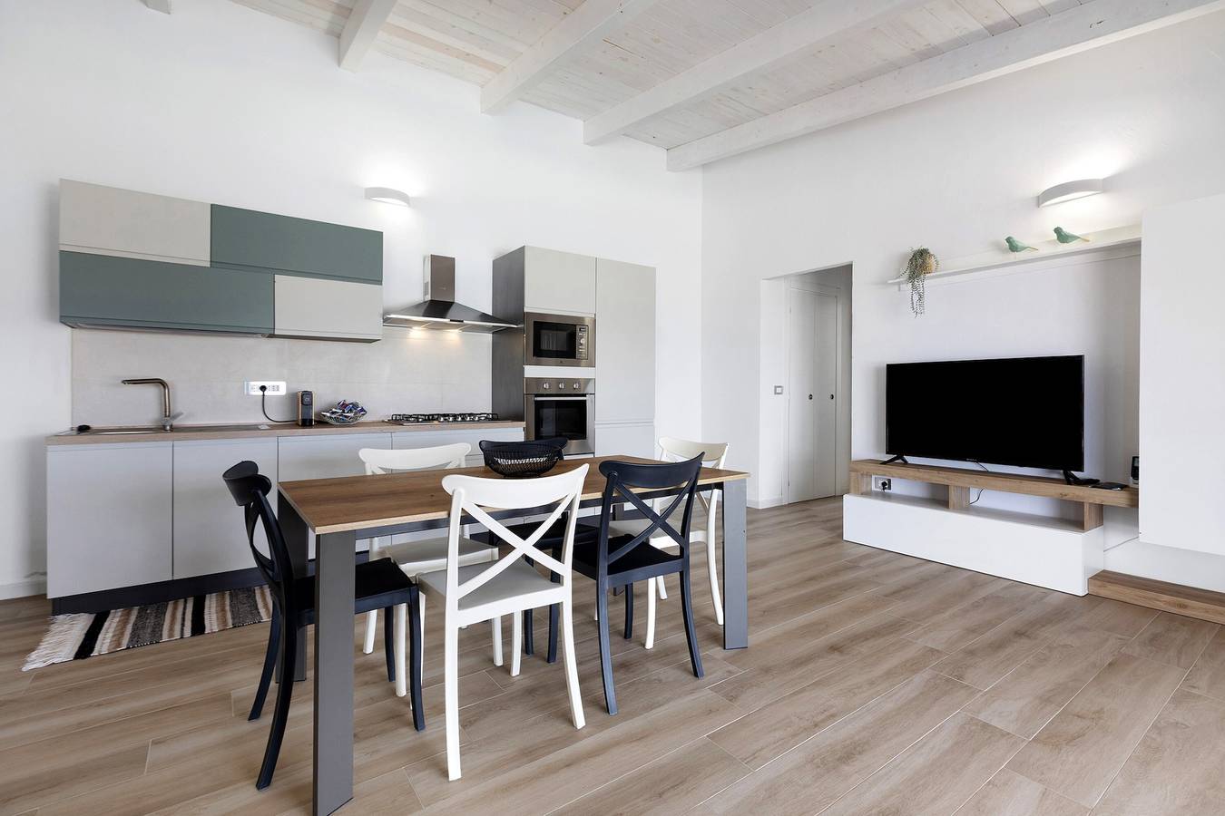 Cottage 'Lorena' mit privatem Infinity-Pool, Panoramablick, Wlan und Klimaanlage in Nulvi, Sassari Provinz