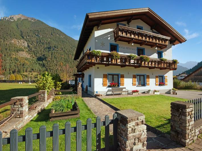 Appartement entier, Appartement à Bichlbach proche pistes in Alpes de Lechtal, Bichlbach