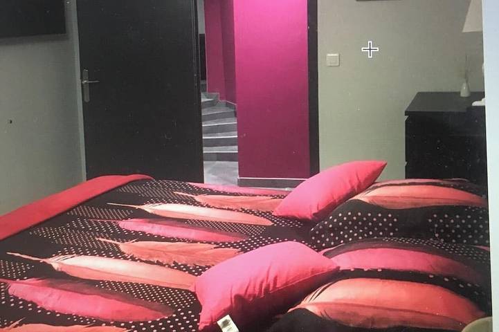 Location de vacances pour 8 personnes, avec jardin ainsi que balcon et jacuzzi à Prades (Rhône-Alps) - 2