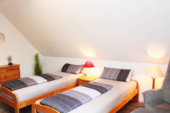 Ferienwohnung für 4 Personen, mit Terrasse und Garten