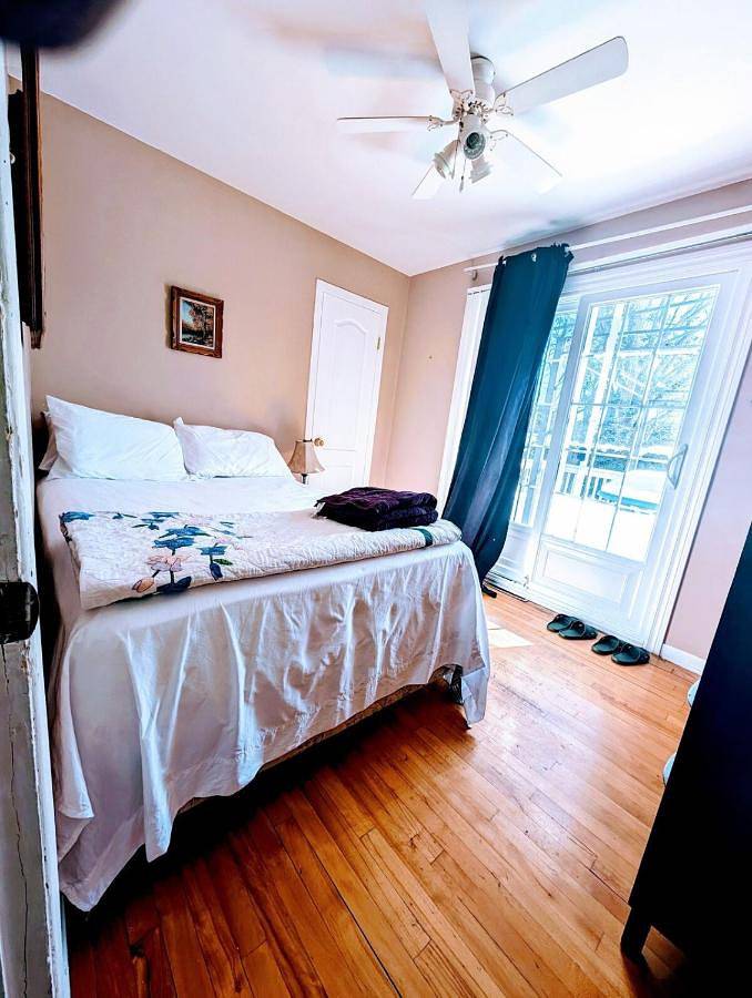 Maison d’hôte pour 2 personnes, avec balcon à Longueuil