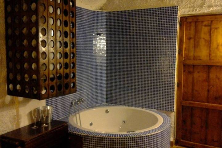 Casa rural para 2 personas, con piscina y jardín - 1