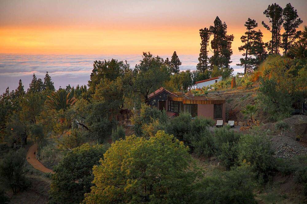 Ferienhaus El Sitio mit Pool- Alleinlage über den Wolken, Meerblick, Sauna,Kamin in Garafía, La Palma Nord