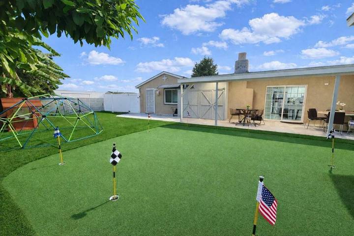 Casa de vacaciones para 18 personas, con jardín, Se admiten mascotas - 1