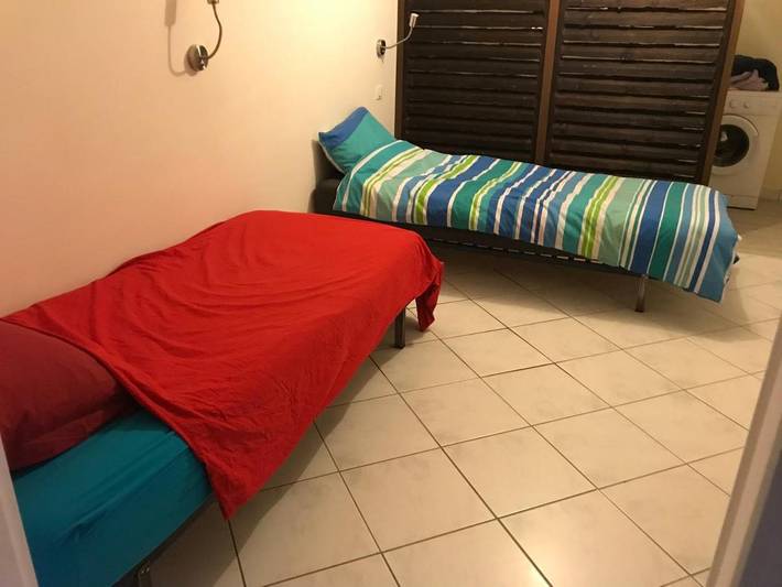 Gîte pour 2 personnes, avec jardin à Benet - 4