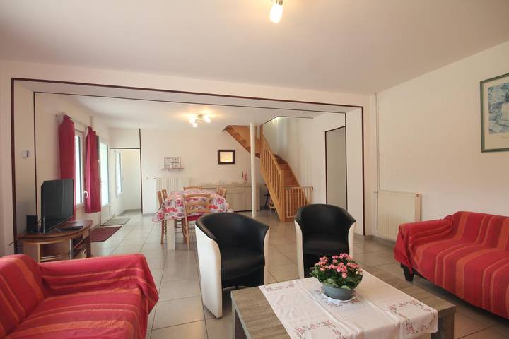 Gîte pour 7 personnes, avec terrasse et jardin à Vattetot-sur-Mer - 2