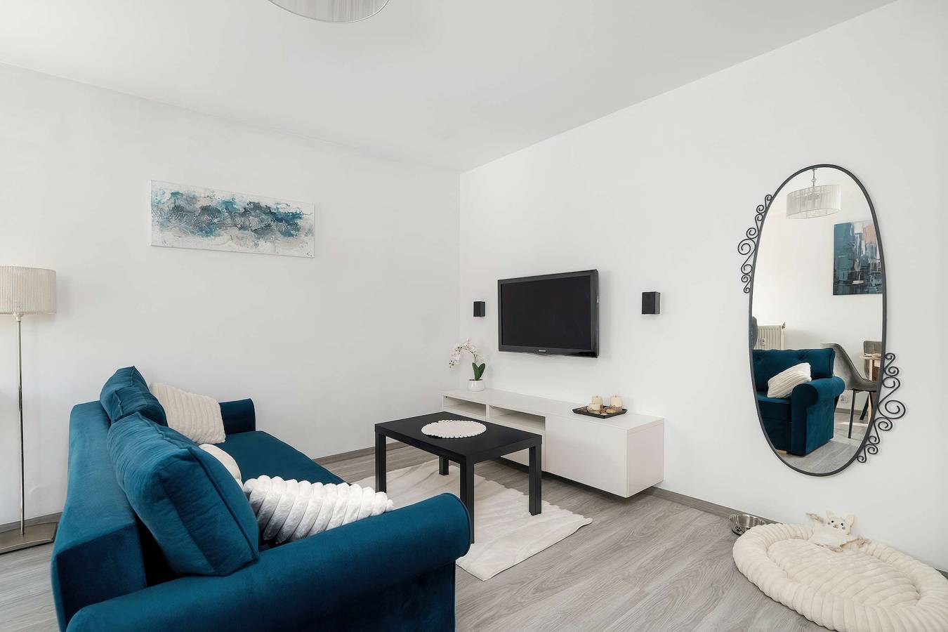 Entire apartment, Modern Apartment | Garage Parking and Balcony in Poznan, Greater Poland