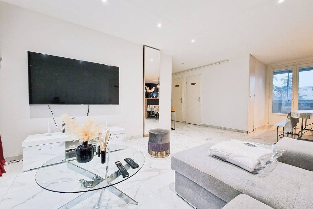 Appartement entier, #Gh Le Monochrome de Majordome 🤍 in L'Isère, Isère