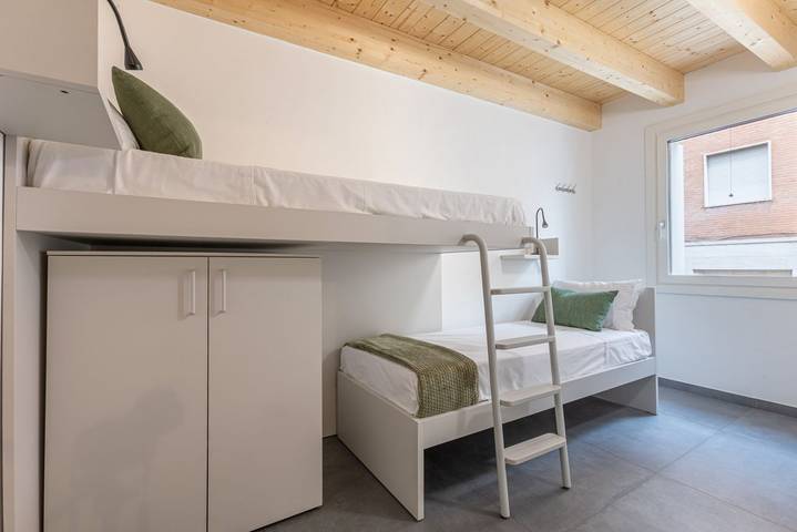 Appartamento intero, Guesthost - Le Agavi - Lovely Flat X6 with Terrace in Ferrara, Provincia di Ferrara