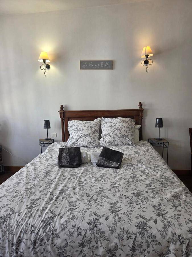 Location de vacances pour 7 personnes, avec vue et jardin à Auvillar - 2