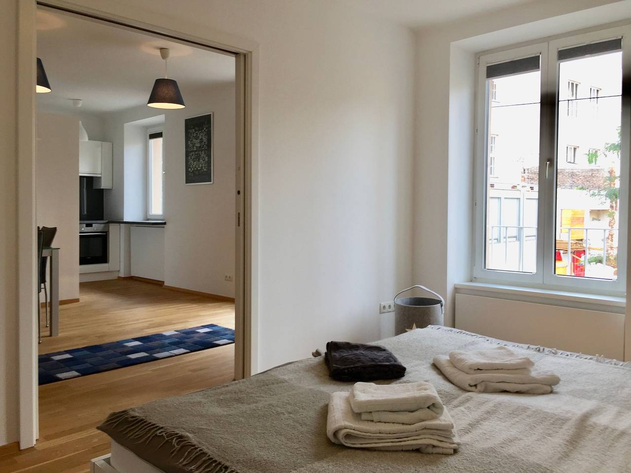 Ganze Ferienwohnung, Neu renoviertes Appartement, Innenstadtnähe in Wien, Wienerwald