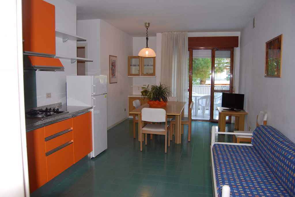 Entire vacation apartment, Holiday apartment with dishwasher and Wifi  in Lignano Sabbiadoro, Udine Province