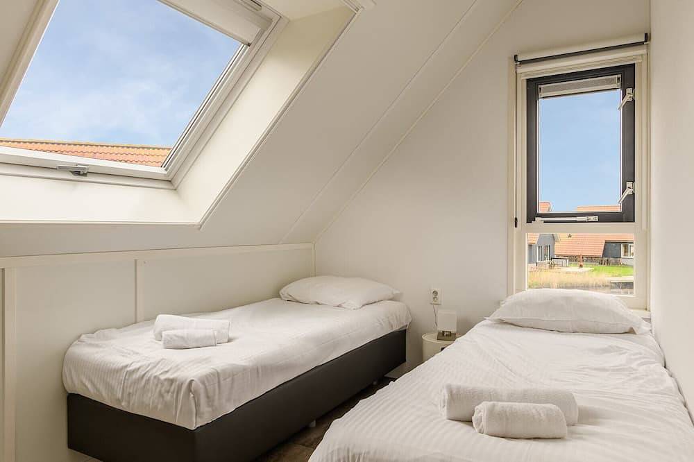 Freistehendes Ferienhaus für 8 Personen mit Sauna in Friesland
