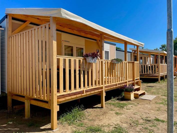 Bungalow per 4 persone, con Terrazza e Giardino a Ravenna