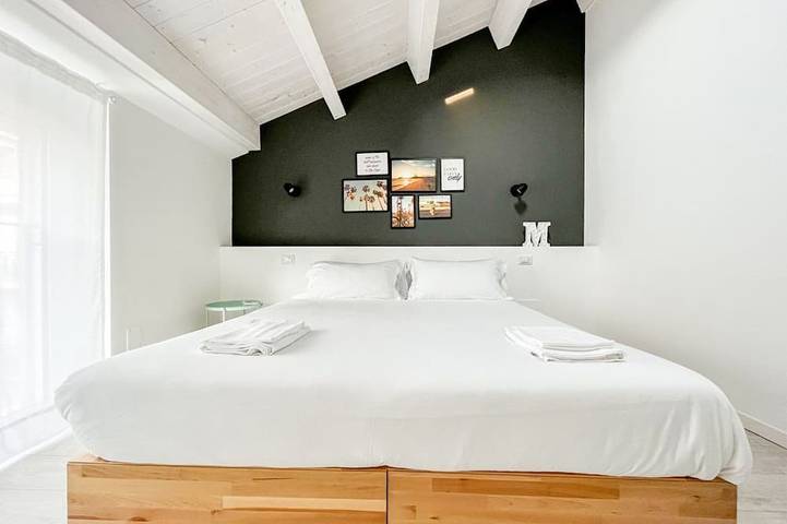 Ganze Wohnung, Caravelle - St. Mary's - Penthouse a stone's throw from the sea in Pineto, Adriaküste Abruzzen