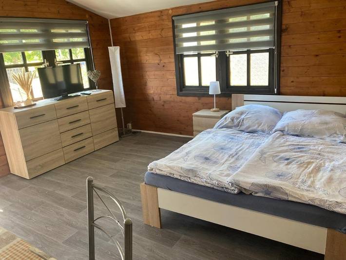 Ferienwohnung für 2 Personen, mit Terrasse und Garten sowie Ausblick in Ahrenshagen-Daskow - 3