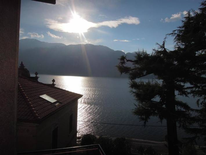 Appartement de vacances pour 6 personnes, avec vue ainsi que jardin et vue sur le lac, animaux acceptés