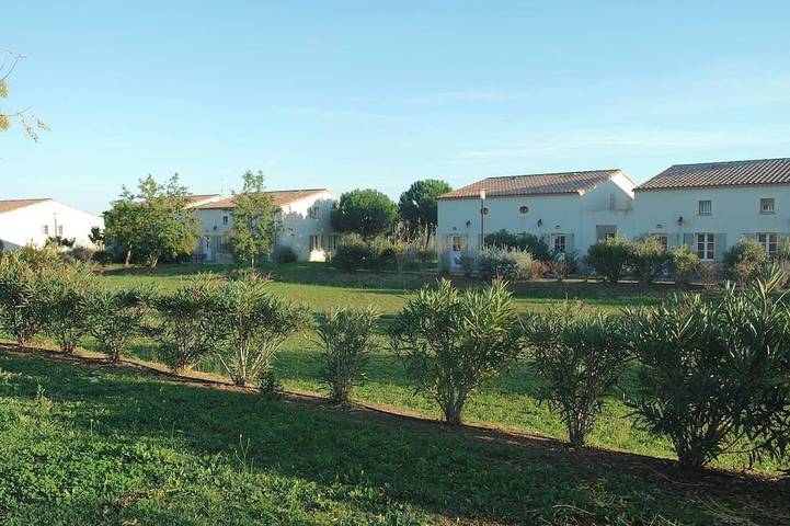 Casa de vacaciones para 4 personas, con jardín además de piscina y terraza - 1