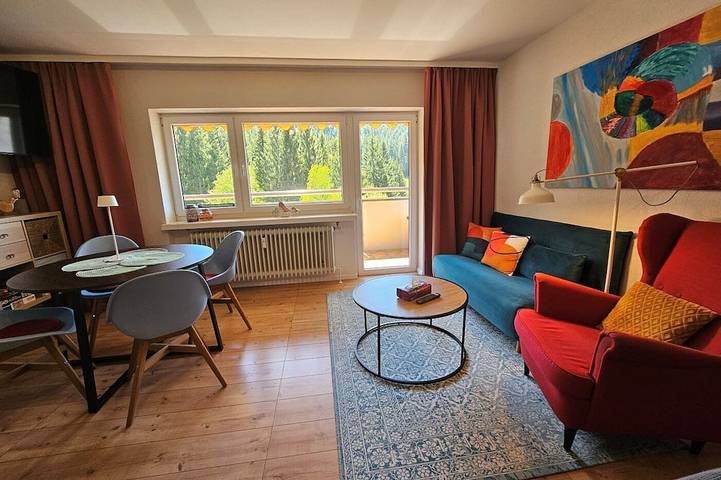 Apartamento entero, Holiday apartment “Vogelnest” with Black Forest view in Baiersbronn in Obertal, Baiersbronn
