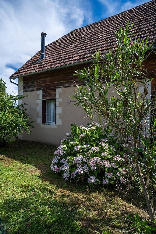 Location de vacances pour 6 personnes, avec vue et jardin, adapté aux familles à Martel - 4