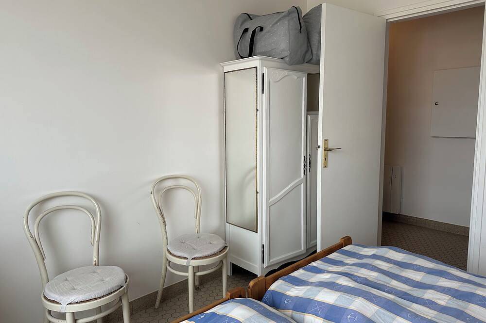 Appartement entier, Bel appartement, front de mer, grand séjour, 2 chambres, 6 lits, idéal famille. in Hardelot Plage, Neufchâtel-Hardelot