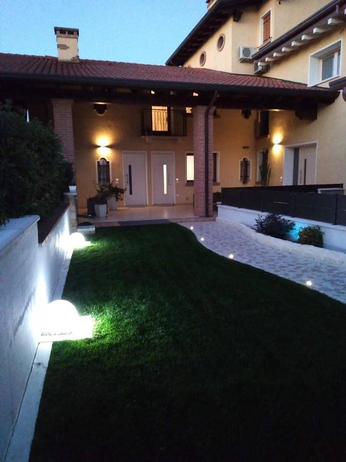 Apartamento de vacaciones para 6 personas, con jardín y vistas - 1