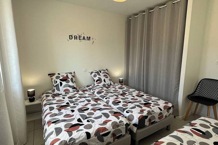 Location de vacances pour 9 personnes, avec jardin à Vendeuvre-du-Poitou - 3